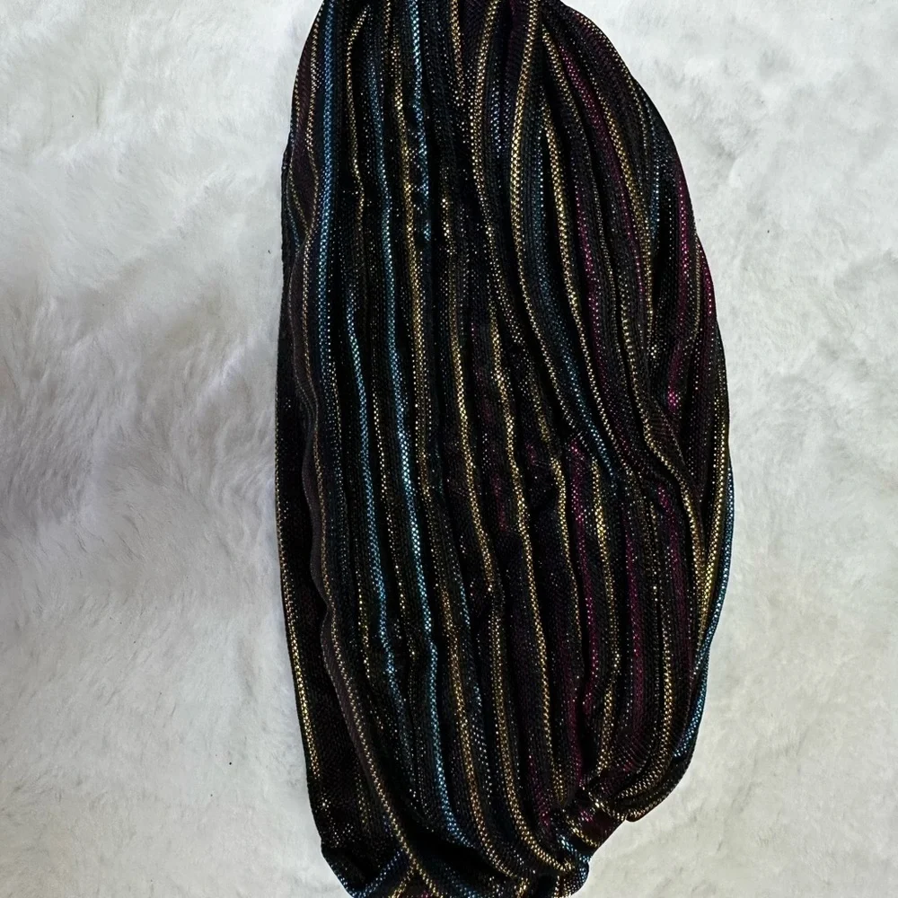 Elegant Black and Silver Women's turban